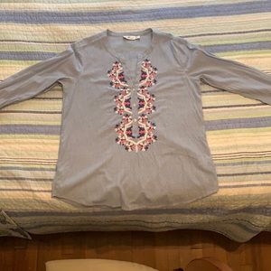 Beautiful vineyard vines ladies top size 8